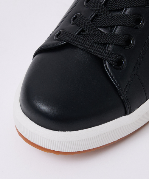 Au BANNISTER(オゥバニスター)の「【販売店舗限定】コートソール 最高スニーカー(スニーカー・レディース・ダークブラウン/ブラック/シルバー・38/37/36/35/39)」の16枚目の写真