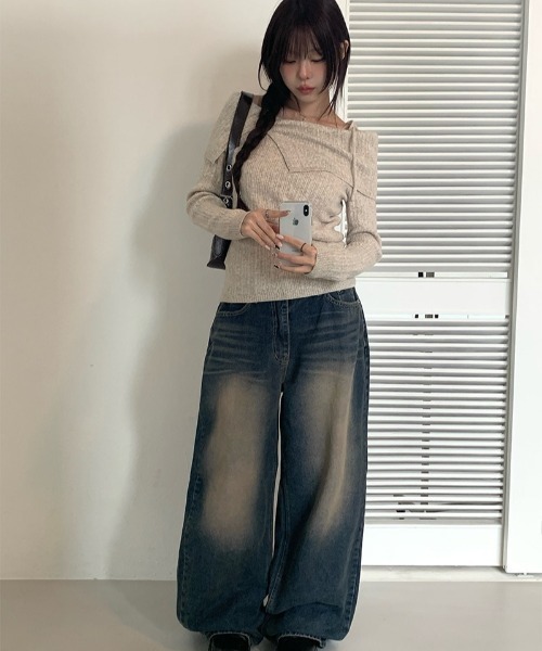 anyonemore（エニワンモア）の「リボンワンオフショルダーリブニット（ニット/セーター・レディース・カーキ/ベージュ/チャコール・FREE）」の17枚目の写真