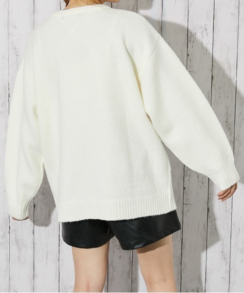GORGE(ゴージ)の「《ブラシヤーン×ロゴフラワー》レディース ニットプルオーバー 長袖 秋冬(ニット/セーター・レディース・ネイビー/ブラウン/アイボリー・F)」の16枚目の写真