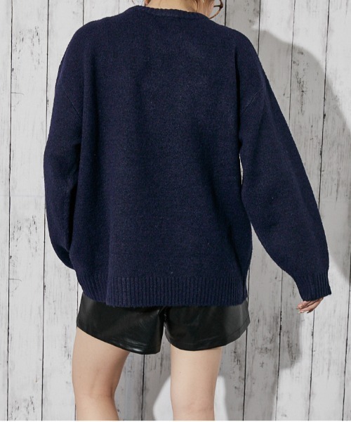 GORGE(ゴージ)の「《ブラシヤーン×ロゴフラワー》レディース ニットプルオーバー 長袖 秋冬(ニット/セーター・レディース・ネイビー/ブラウン/アイボリー・F)」の8枚目の写真