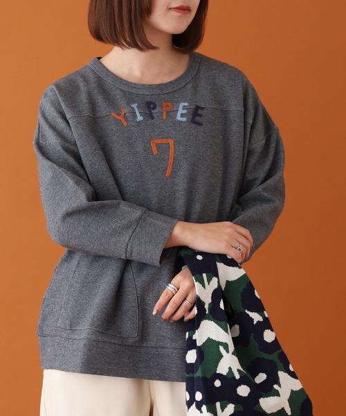 Emago(イマゴ)の「EMAGO ロゴ刺繍プルオーバー 長袖(Tシャツ/カットソー・レディース・レッド/杢グレー/アイボリー・FREE)」の9枚目の写真