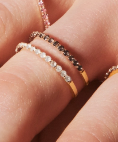 les bonbon(ルボンボン)の「【les bonbon】embrace moonstone ring/エンブレイス ムーストーン リング(リング・レディース・イエローゴールド・#15/#13/#11/#9/#5/#3)」の1枚目の写真