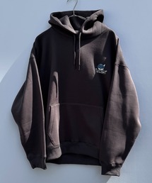 T-MAC OUTING（ティーマック アウティング）の「T-MAC　サガラ刺?ニット帽キツネ　オーバーサイズ　裏起毛スウェット　パーカー（スウェット・メンズ）」