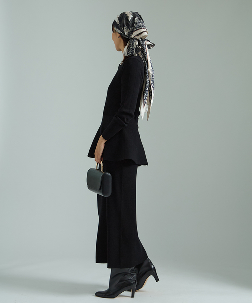 VERMEIL par iena（ヴェルメイユパーイエナ）の「Peplum Rib Knit ワンピース（ワンピース・レディース・ブラック・FREE）」の3枚目の写真
