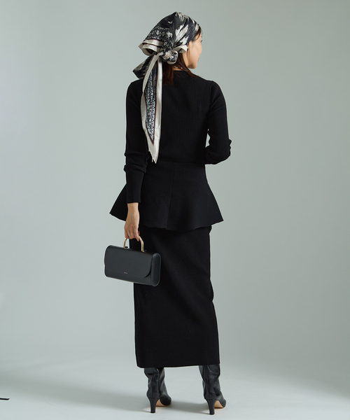 VERMEIL par iena（ヴェルメイユパーイエナ）の「Peplum Rib Knit ワンピース（ワンピース・レディース・ブラック・FREE）」の4枚目の写真