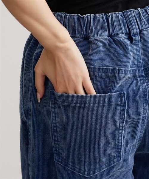 Soiunique（スワユニーク）の「ゆったりサイズインディゴコールワイドパンツ　［Soiunique］（その他パンツ・レディース・ワンウォッシュ/ネイビー・M/L/LL）」の14枚目の写真