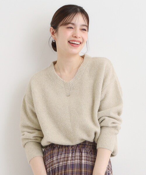 DRESKIP（ドレスキップ）の「ふわふわVネックニット（ニット/セーター・レディース・チャコールグレー/ライトベージュ/ブルー系その他/ピンク系・04/03/02/01）」の17枚目の写真