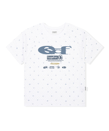 ESCAPEFROM（エスケープフロム）の「ESCFロゴコラージュ＆ポインテッドスターフルプリントラグラン半袖Tシャツ（Tシャツ/カットソー）」