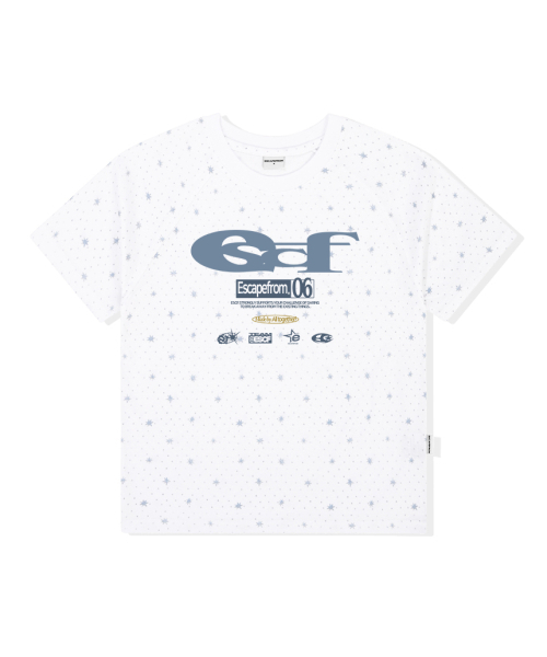 ESCAPEFROM(エスケープフロム)の「ESCFロゴコラージュ&ポインテッドスターフルプリントラグラン半袖Tシャツ(Tシャツ/カットソー・レディース・その他・MEDIUM/LARGE)」の2枚目の写真