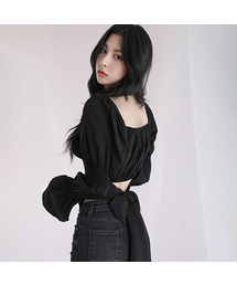 AVANDRESS（アバンドレス ）の「BACK RIBBON SQUARE NECK BLOUSE BLACK（シャツ/ブラウス・レディース）」