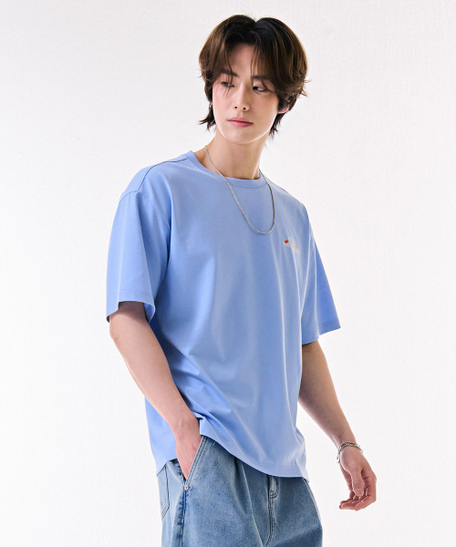 CHASECULT(チェイスカルト)の「共用バックプリントグラフィック半袖Tシャツ-DBRU5826D0D(Tシャツ/カットソー・メンズ・ブルー・90/95/100/105)」の4枚目の写真