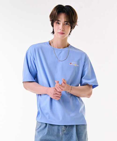 CHASECULT(チェイスカルト)の「共用バックプリントグラフィック半袖Tシャツ-DBRU5826D0D(Tシャツ/カットソー・メンズ・ブルー・90/95/100/105)」の2枚目の写真