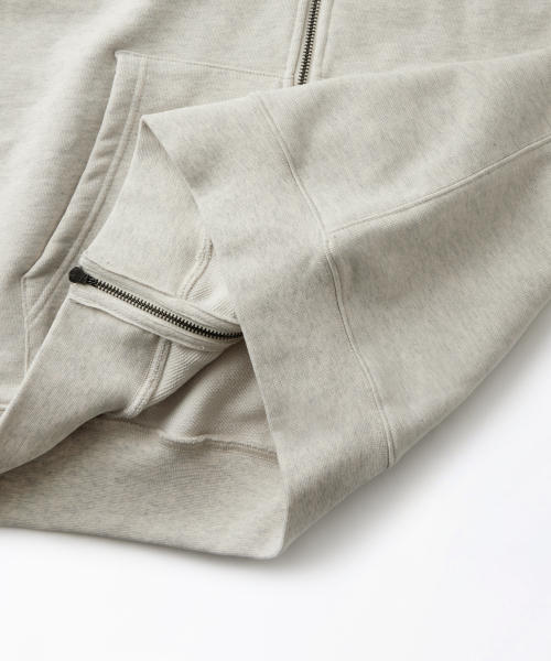 OUTSTANDING(アウトスタンディング)の「AUTHENTIC COMFORT HOOD ZIP SWEAT_1%OATMEAL(パーカー・メンズ・その他・MEDIUM/LARGE/X-LARGE)」の3枚目の写真
