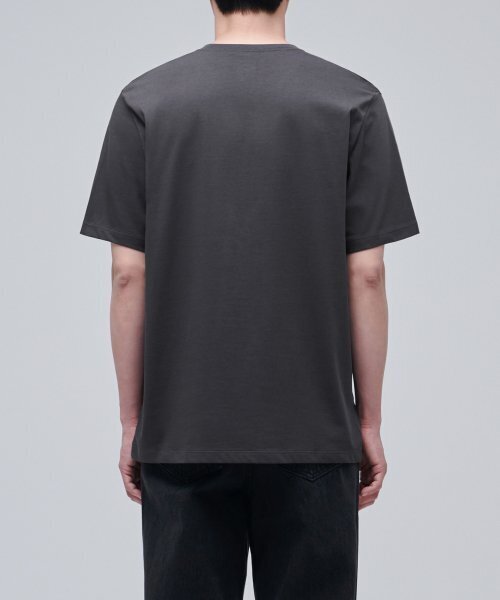 MUSINSA STANDARD（ムシンサスタンダード）の「[クールタンダード] ベーシッククルーネックTシャツ [ガンメタル]（Tシャツ/カットソー・メンズ・その他・X-LARGE/XX-LARGE/XXX-LARGE/SMALL/MEDIUM/LARGE）」の3枚目の写真