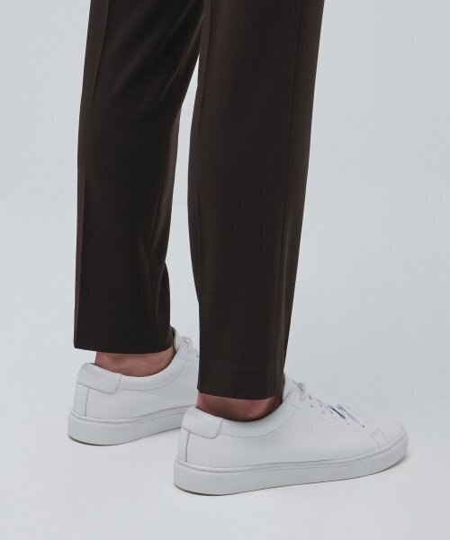 MUSINSA STANDARD（ムシンサスタンダード）の「スキニーヒドゥンバンディングクロップドスラックス[ダークブラウン]（スラックス・メンズ・その他・30/26/27/28/29/31）」の7枚目の写真