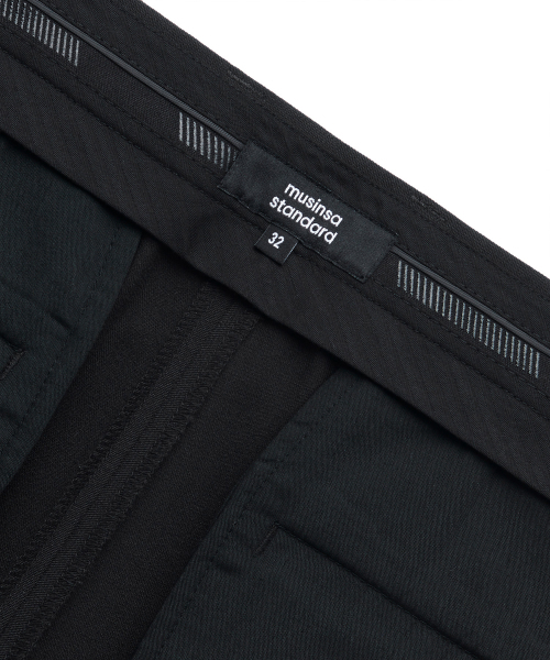 MUSINSA STANDARD（ムシンサスタンダード）の「軽量ワイド隠しバンディングスラックス[ブラック]（スラックス・メンズ・その他・42/26）」の22枚目の写真