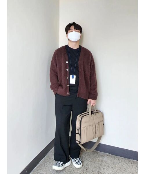 MUSINSA STANDARD（ムシンサスタンダード）の「軽量ワイド隠しバンディングスラックス[ブラック]（スラックス・メンズ・その他・42/26）」の20枚目の写真
