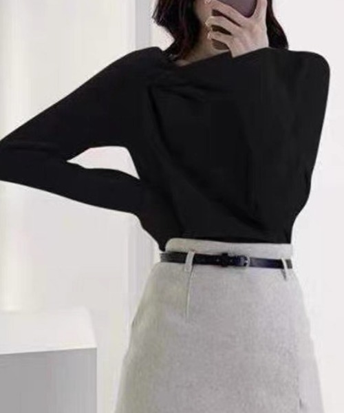 ampm(エーエムピーエム)の「ドレープネック ニットプルオーバー(Tシャツ/カットソー・レディース・ホワイト/ブラック・M/L)」の21枚目の写真