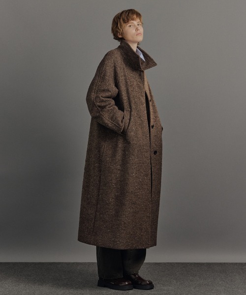 PUBLIC TOKYO（パブリックトウキョウ）の「【残りわずか】SUPER140スタンドカラーコート／ツイードスタンドコート（ステンカラーコート・レディース・ブラウン/ベージュ/ネイビー・1/2）」の4枚目の写真