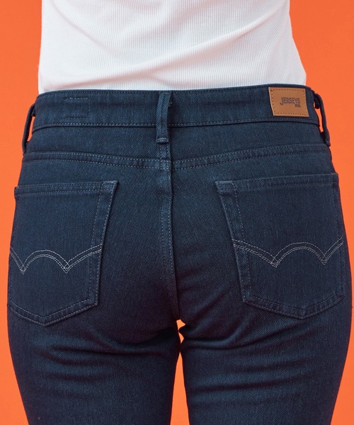 EDWIN(エドウィン)の「EDWIN LADIES 『裏起毛であったかい。』BODY FIREジャージーズスリムストレートデニムパンツ【エントリーモデル】【暖】(デニムパンツ・レディース・インディゴブルー/ダークインディゴブルー/チェック/ブラック/ブラウン・X-SMALL/SMALL/MEDIUM/LARGE)」の12枚目の写真