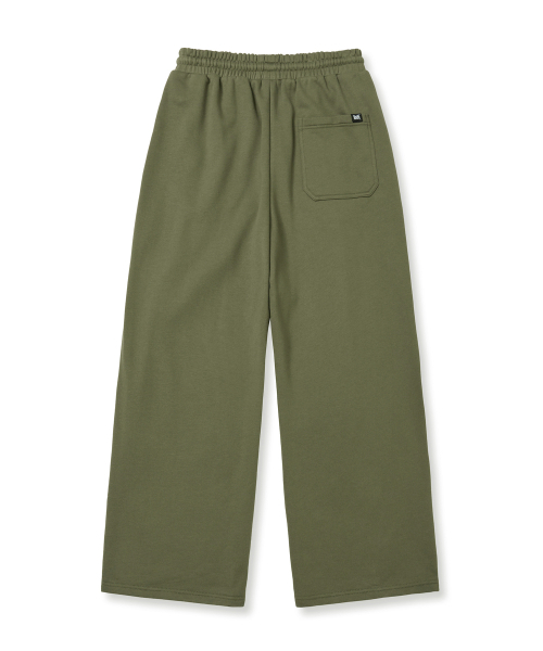 BROWNBREATH（ブラウンブレス）の「TAG TWO TUCK WIDE SWEAT PANTS - KHAKI（スウェットパンツ・レディース・その他・SMALL/MEDIUM/LARGE/X-LARGE/2XL）」の2枚目の写真