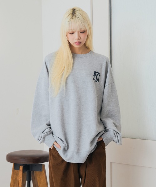 SAVIER(サビアー)の「【SAVIER:サビアー】【同デザインの商品とセットアップ可能】NY ロゴ刺繍 ルーズスウェット バルーンスリーブ 立体ロゴ ユニセックス(スウェット・メンズ・杢グレー/ネイビー/ブラック・MEDIUM/LARGE)」の21枚目の写真