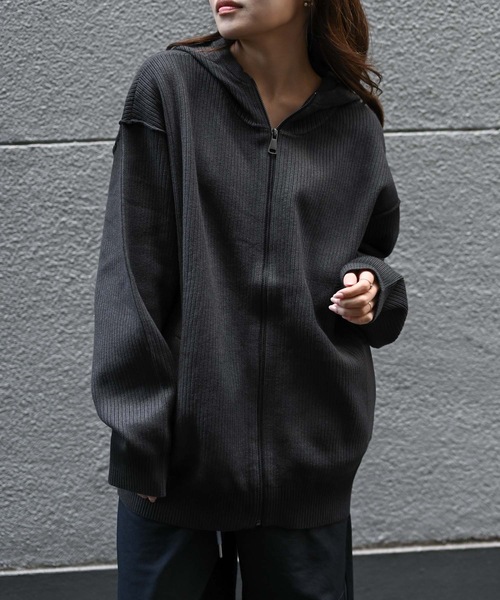 CREARE -LINO-(クレアーレリノ)の「フェイド加工リブジップパーカー(パーカー・メンズ・ブラック/チャコール・FREE)」の17枚目の写真