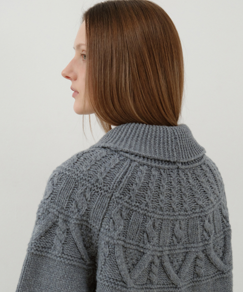 WEDNESDAYOASISFORWOMEN(ウェンズデー オアシス フォー ウーマン)の「コウィチャン シェルパ ウール ニット ジップアップ_GRAY(WC25-KN77)(カーディガン/ボレロ・レディース・チャコールグレー・LARGE/MEDIUM)」の4枚目の写真