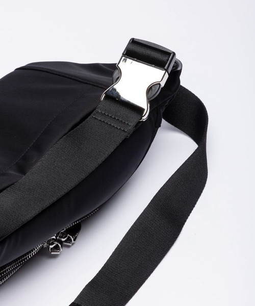 EDITA.（エディータ）の「Urban 3D pocket waist bag ウエストバッグ / 3WAY（ボディバッグ/ウエストポーチ・レディース・ブラック・FREE）」の15枚目の写真