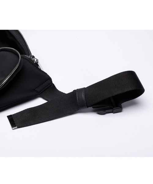 EDITA.（エディータ）の「Urban 3D pocket waist bag ウエストバッグ / 3WAY（ボディバッグ/ウエストポーチ・レディース・ブラック・FREE）」の17枚目の写真