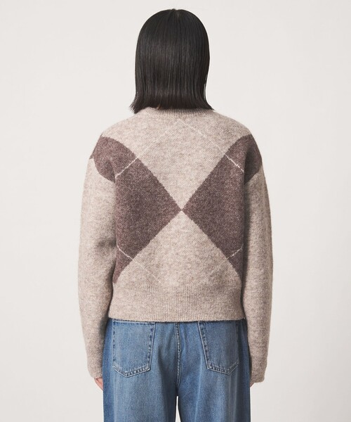 A DAY IN THE LIFE UNITED ARROWS(アデイインザライフユナイテッドアローズ)の「ビッグアーガイル ニット <A DAY IN THE LIFE>(ニット/セーター・レディース・ベージュ/ブラック/グレー系・FREE)」の8枚目の写真