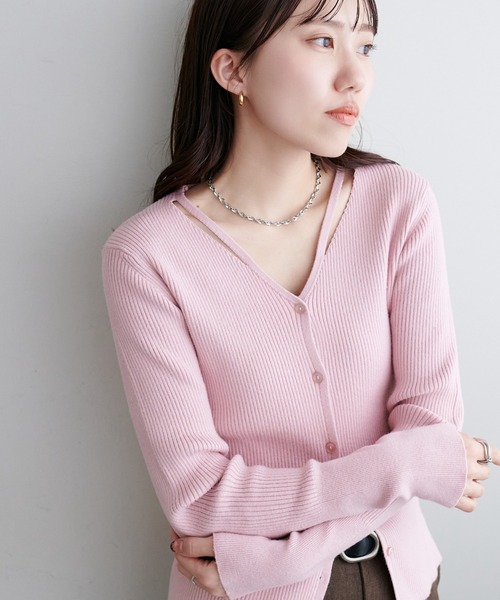 COLONY 2139（コロニートゥーワンスリーナイン）の「スリットVネックニットカーディガン（カーディガン/ボレロ・レディース・サックスブルー/ブラック/ピンク/グレー・FREE）」の4枚目の写真