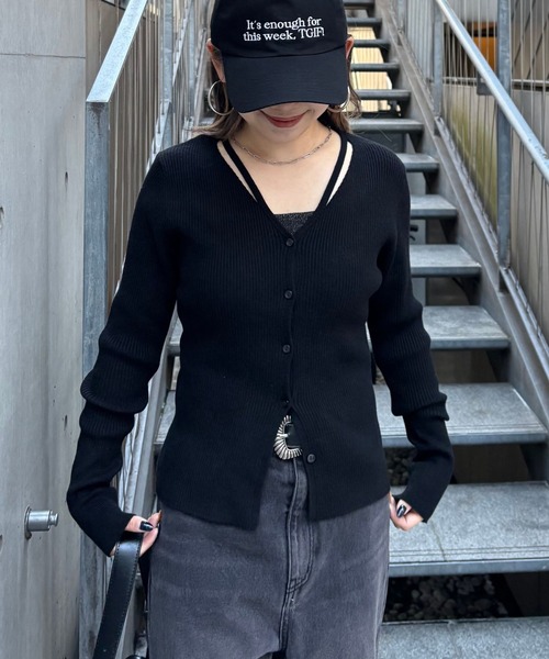 COLONY 2139（コロニートゥーワンスリーナイン）の「スリットVネックニットカーディガン（カーディガン/ボレロ・レディース・サックスブルー/ブラック/ピンク/グレー・FREE）」の10枚目の写真