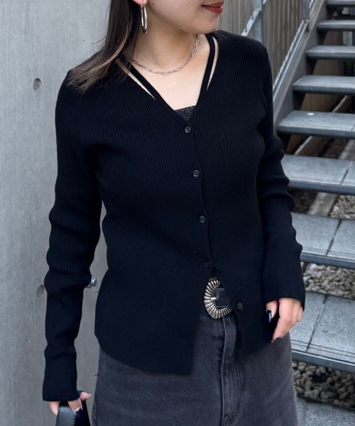 COLONY 2139（コロニートゥーワンスリーナイン）の「スリットVネックニットカーディガン（カーディガン/ボレロ・レディース・サックスブルー/ブラック/ピンク/グレー・FREE）」の9枚目の写真