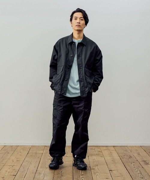 BAYFLOW（ベイフロー）の「[セットアップ可]フィールドジャケット【撥水】（ミリタリージャケット・メンズ・カーキ/ブラック・LARGE/MEDIUM）」の18枚目の写真