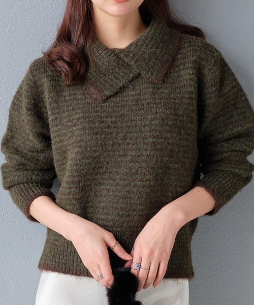 STYLEBLOCK(スタイルブロック)の「襟付きボーダー柄ボリューム袖ニットトップス(ニット/セーター・レディース・パープル/グリーン/イエロー・FREE)」の2枚目の写真