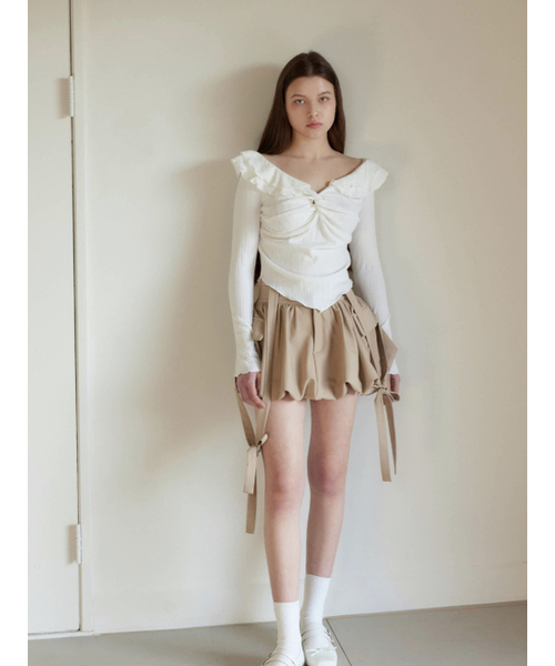 MOIFAIRE(モイフェア)の「BALLOON POCKET MINI SKIRT PANTS / BEIGE(スカート・レディース・ベージュ・FREE)」の2枚目の写真