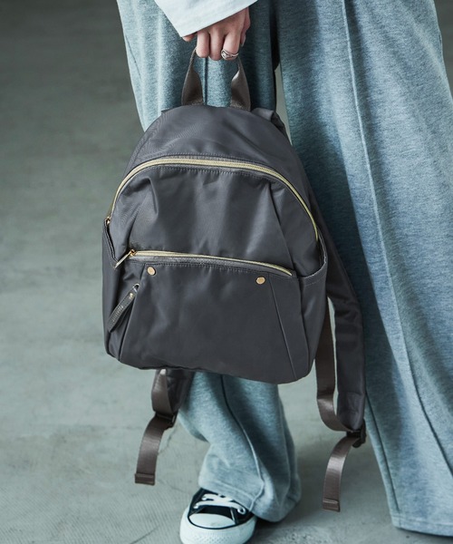 Fashion Letter(ファッションレター)の「8ポケット ミニリュック(バックパック/リュック・レディース・チャコールグレー/ブルーグリーン/グレイッシュベージュ/ブラック・FREE)」の19枚目の写真