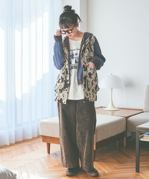 niko and...（ニコアンド）の「バイカラーダブルジップニットパーカー（パーカー・レディース・ライトグレー/ブルー/イエロー・MEDIUM/LARGE）」の7枚目の写真