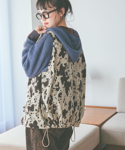 niko and...（ニコアンド）の「バイカラーダブルジップニットパーカー（パーカー・レディース・ライトグレー/ブルー/イエロー・MEDIUM/LARGE）」の9枚目の写真