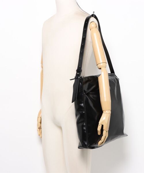 Scrap Book（スクラップブック）の「【POMTATA】TORS TOTE BAG（トートバッグ・レディース・ブラック・FREE）」の6枚目の写真