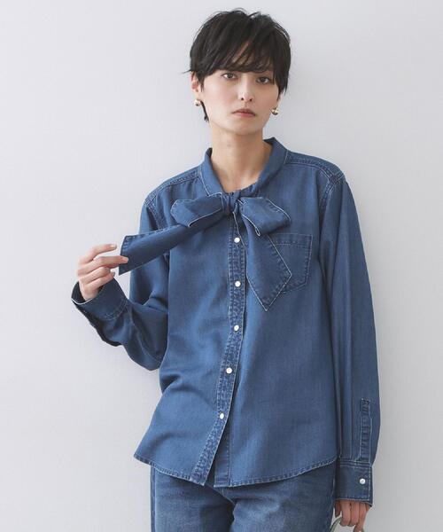 OPAQUE.CLIP（オペークドットクリップ）の「セルロース混デニムボウタイブラウス【洗濯機OK】（シャツ/ブラウス・レディース・ネイビー/ブルー系その他・40/38/42）」の14枚目の写真