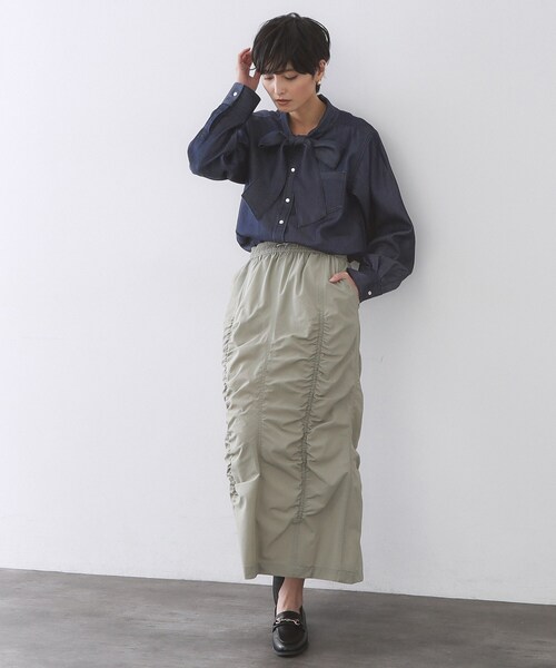 OPAQUE.CLIP（オペークドットクリップ）の「セルロース混デニムボウタイブラウス【洗濯機OK】（シャツ/ブラウス・レディース・ネイビー/ブルー系その他・40/38/42）」の20枚目の写真