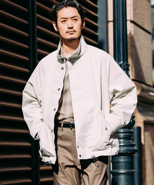 Mackintosh(マッキントッシュ)の「MACKINTOSH(マッキントッシュ) 別注 WEATHERTEC SKYE ショート(その他アウター・メンズ・ネイビー/ホワイト・40/38/36)」の5枚目の写真