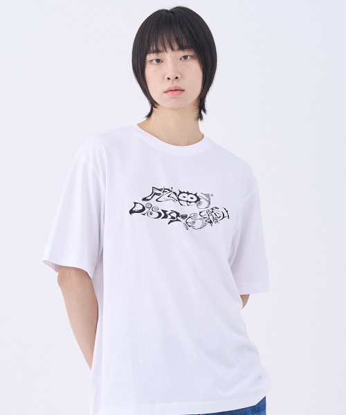 FDR(エフディーアール)の「Caizhu Letter Short Sleeve Charcoal(Tシャツ/カットソー・レディース・その他・LARGE/MEDIUM/SMALL)」の8枚目の写真