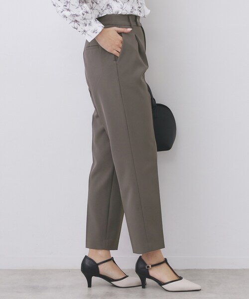 index（インデックス）の「ストレッチテーパードパンツ/セットアップ対応【洗濯機OK/防シワ/イージーアイロン】（その他パンツ・レディース・ネイビー/ブラック系7/ナチュラル/チャコールグレー・42/40/38/36）」の6枚目の写真