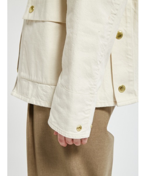 Barbour（バブアー）の「【CRAWLEY / クロウリー】デニムジャケット "JAPAN EXCLUSIVE"（レディース）（その他アウター・レディース・ブルー/ホワイト/インディゴブルー・SMALL/MEDIUM/LARGE）」の10枚目の写真