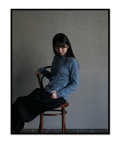 sanpo kuschel(サンポクシェル)の「軽い着心地立体柄ウールトップス(Tシャツ/カットソー・レディース・ブルー・FREE)」の15枚目の写真