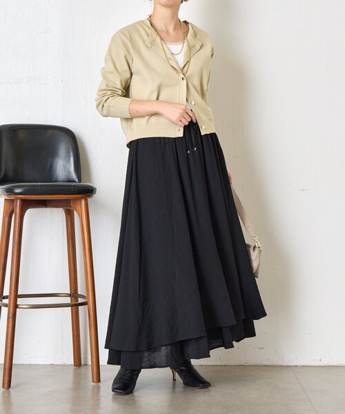 Jena espace merveilleux(ジェナ エスパスメルヴェイユ)の「【ロングシーズン使える】金ボタンクルーニットカーディガン(ニット/セーター・レディース・アイボリー/チャコールグレー/レッド・FREE)」の5枚目の写真