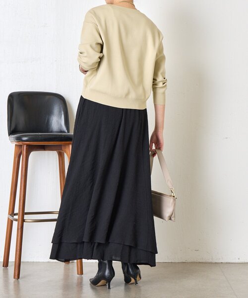 Jena espace merveilleux(ジェナ エスパスメルヴェイユ)の「【ロングシーズン使える】金ボタンクルーニットカーディガン(ニット/セーター・レディース・アイボリー/チャコールグレー/レッド・FREE)」の6枚目の写真